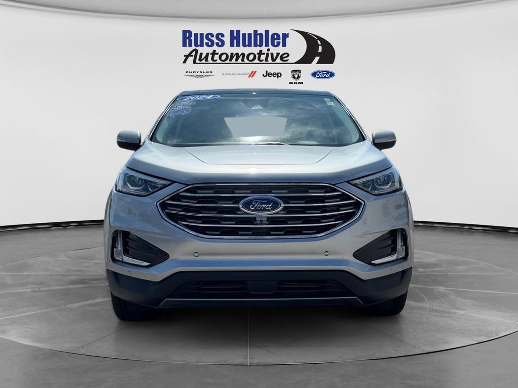 Used 2024 Ford Edge Titanium w/ Equipment Group 301A AWD/4WD image 10