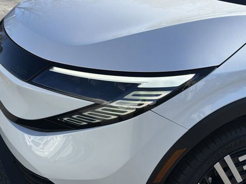 New 2026 Nissan Leaf SV+ w/ Floor Mat Package (SV+) FWD image 27