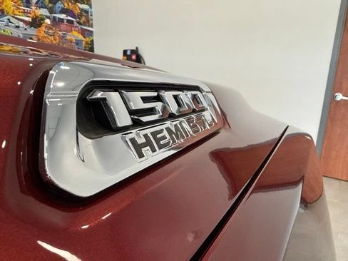 Used 2021 RAM 1500 Big Horn AWD/4WD image 25