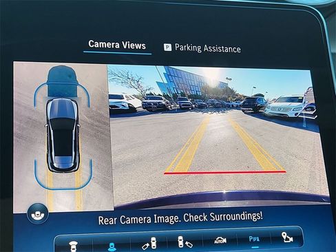 Used 2023 Mercedes-Benz GLC 300 4MATIC image 18