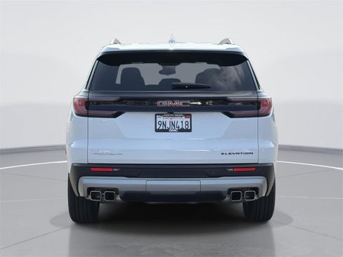 Used 2025 GMC Acadia Elevation image 4