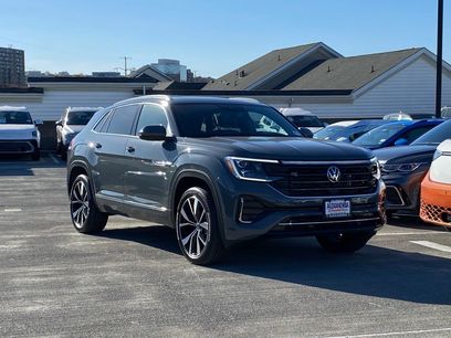 Certified 2025 Volkswagen Atlas Cross Sport SEL Premium R-Line