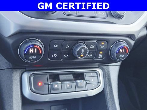 Used 2023 GMC Acadia SLE w/ Driver Convenience Package image 29