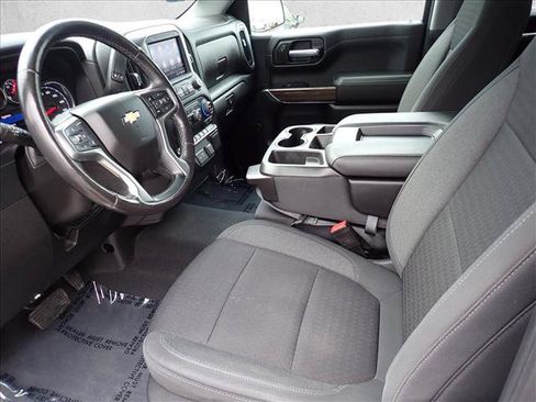 Used 2021 Chevrolet Silverado 1500 LT AWD/4WD image 11