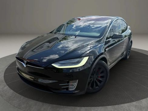 Used 2019 Tesla Model X Performance AWD/4WD image 2