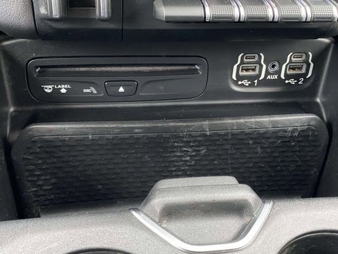 Used 2019 RAM 1500 Big Horn image 30