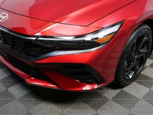 New 2026 Hyundai Elantra SEL Sport Premium image 28