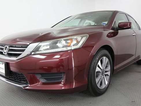 Used 2014 Honda Accord LX image 3