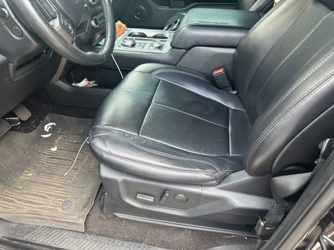 Used 2020 Ford Expedition XLT w/ Equipment Group 202A AWD/4WD image 7