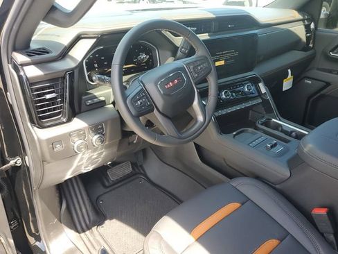 New 2026 GMC Sierra 2500 AT4 w/ AT4 Premium Plus Package AWD/4WD image 18