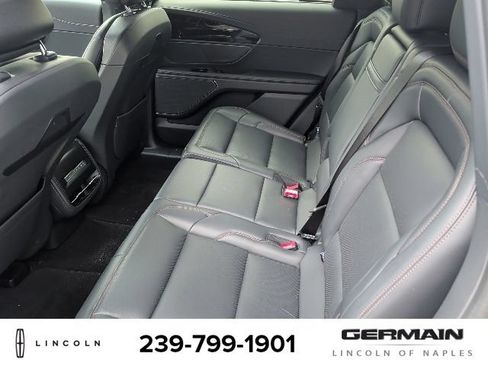 Used 2024 Lincoln Nautilus Premier w/ Jet Appearance Package AWD/4WD image 10