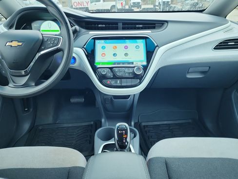 Used 2020 Chevrolet Bolt LT image 22