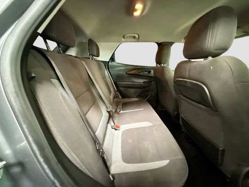 Used 2021 Chevrolet TrailBlazer LT image 26