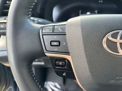 Certified 2025 Toyota Crown Signia w/ Advanced Technology Package image 19