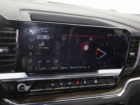 Used 2024 GMC Sierra 1500 SLE image 7