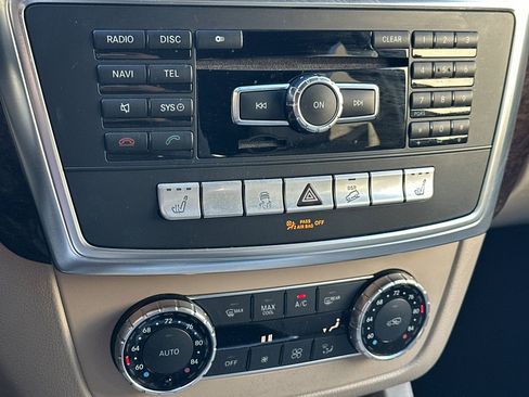 Used 2013 Mercedes-Benz ML 350 4MATIC image 27