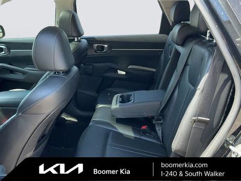 Certified 2023 Kia Sorento S w/ Panoramic Sunroof Package FWD image 13
