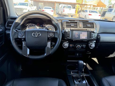 Used 2016 Toyota 4Runner Trail Premium image 21