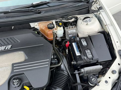 Used 2006 Pontiac G6 GTP w/ Premium Value Package FWD image 30