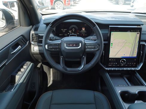 New 2026 GMC Acadia AT4 w/ Super Cruise Package AWD/4WD image 9