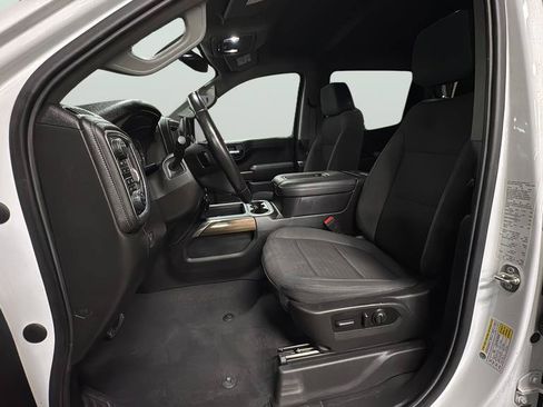 Used 2022 Chevrolet Silverado 1500 RST AWD/4WD image 13