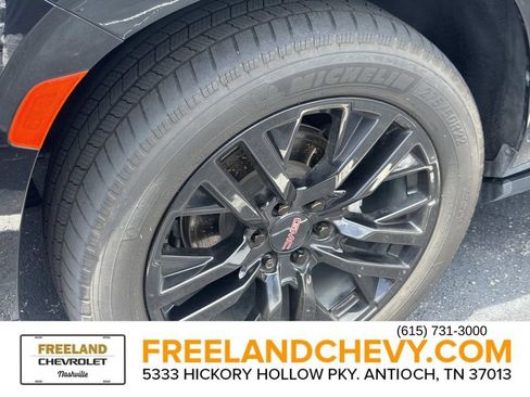 Used 2021 GMC Yukon XL Denali RWD image 7