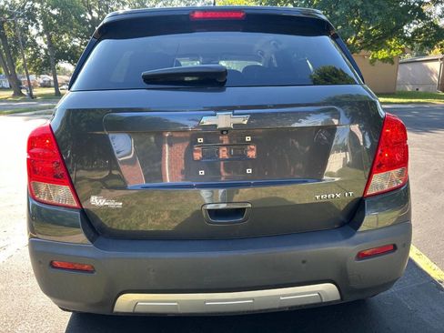 Used 2016 Chevrolet Trax LT w/ LT Convenience Package image 11
