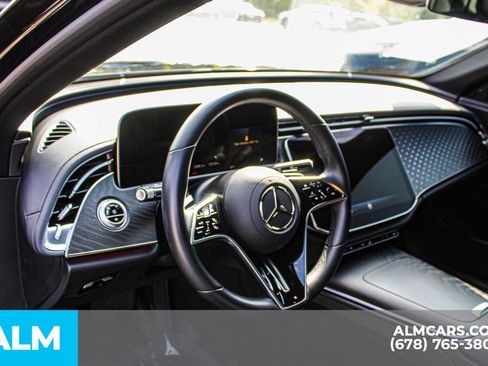 Used 2025 Mercedes-Benz E 450 4MATIC Sedan w/ Winter Package image 22