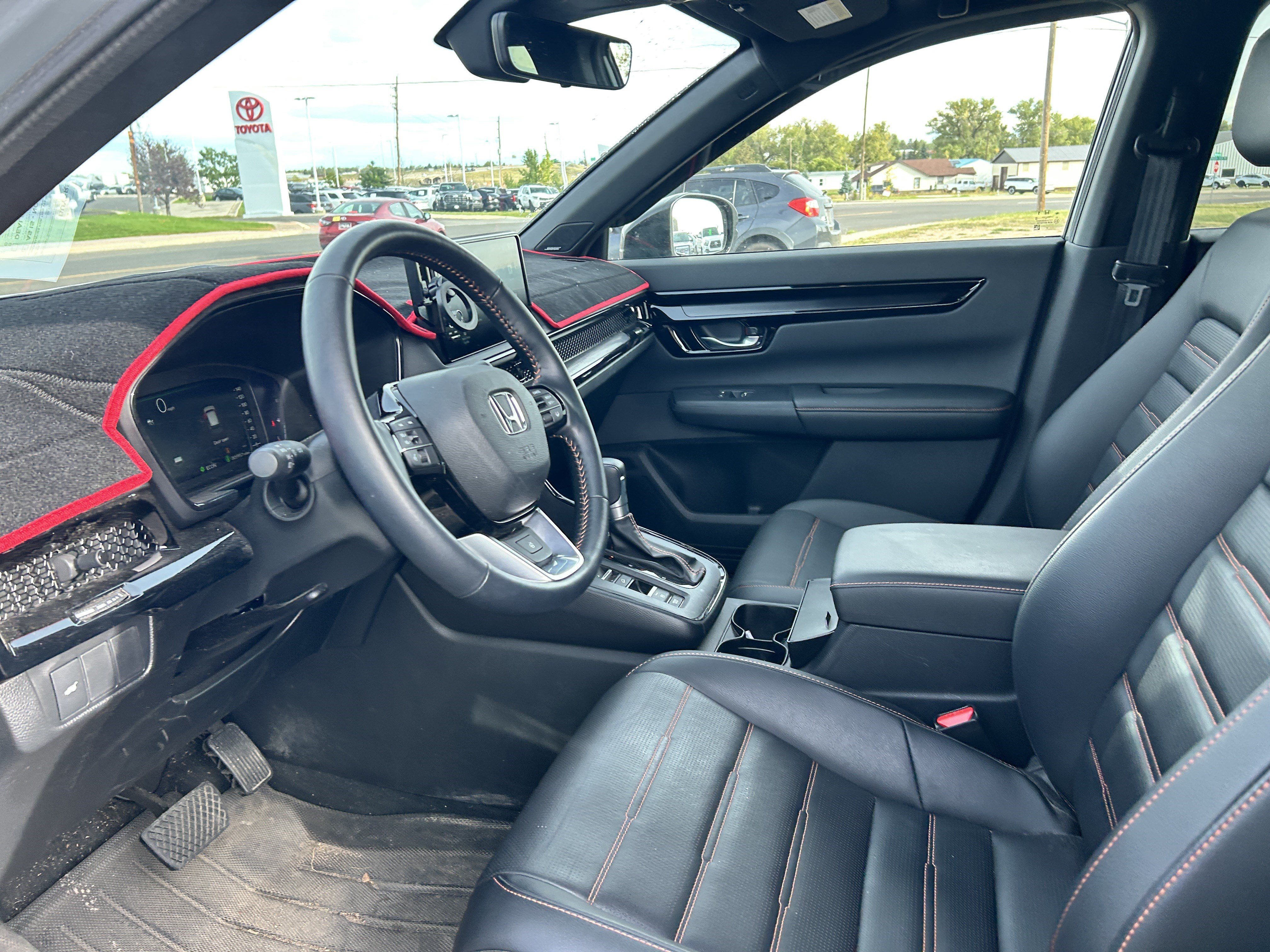 Used 2026 Honda CR-V Sport Touring image 9