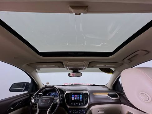 Used 2017 GMC Acadia Denali w/ Technology Package AWD/4WD image 26