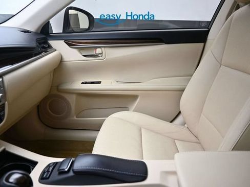Used 2013 Lexus ES 350 w/ Luxury Pkg FWD image 13