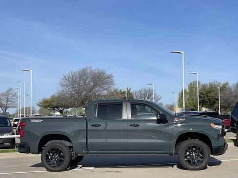 Used 2025 Chevrolet Silverado 1500 LT Trail Boss image 3