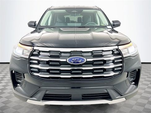 New 2026 Ford Explorer Active image 2