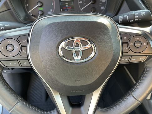 Certified 2024 Toyota Corolla Cross AWD Hybrid image 20