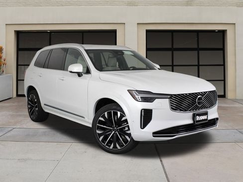 New 2026 Volvo XC90 B6 Plus w/ Protection Package image 19