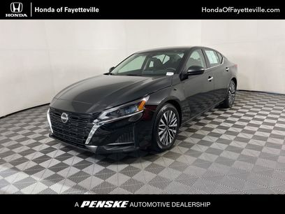 Used 2024 Nissan Altima 2.5 SV