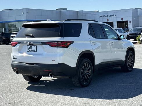 Used 2023 Chevrolet Traverse RS AWD/4WD image 26