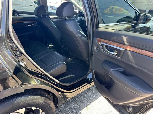 Used 2017 Honda CR-V Touring image 16