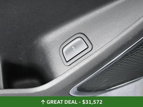 Used 2025 GMC Acadia Elevation FWD image 31