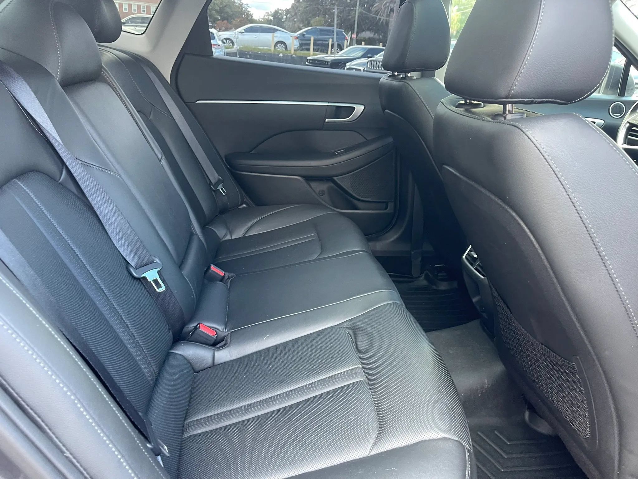 Used 2020 Hyundai Sonata SEL w/ Premium + Sunroof Package FWD image 14
