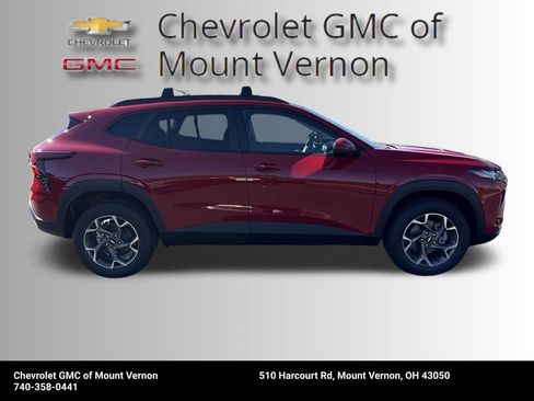 New 2026 Chevrolet Trax LT w/ Driver Confidence Package image 6