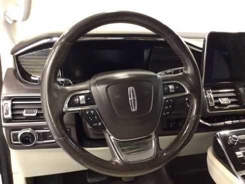 Used 2019 Lincoln Navigator Black Label w/ Cargo Package AWD/4WD image 15