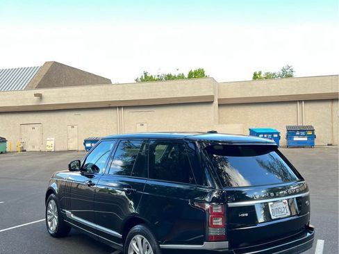 Used 2014 Land Rover Range Rover HSE AWD/4WD image 3