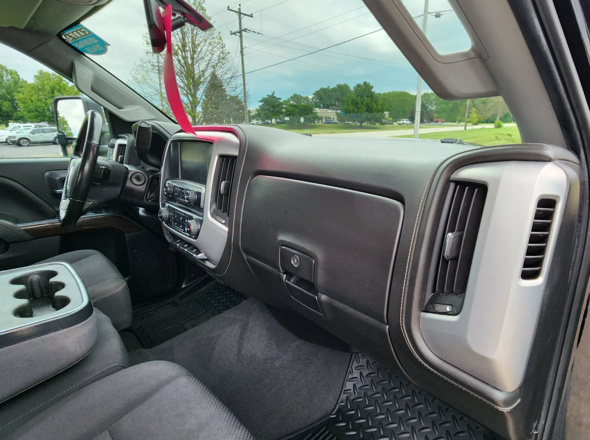 Used 2019 GMC Sierra 2500 SLE w/ Suspension Package, Off-Road AWD/4WD image 34