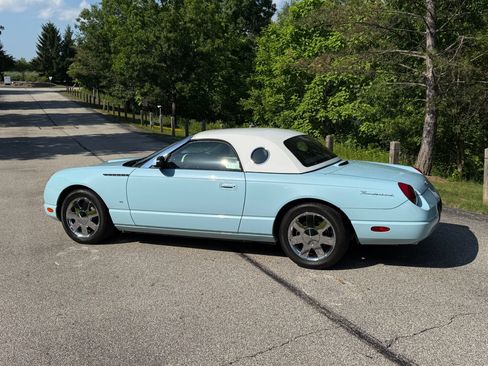 Used 2003 Ford Thunderbird RWD image 21