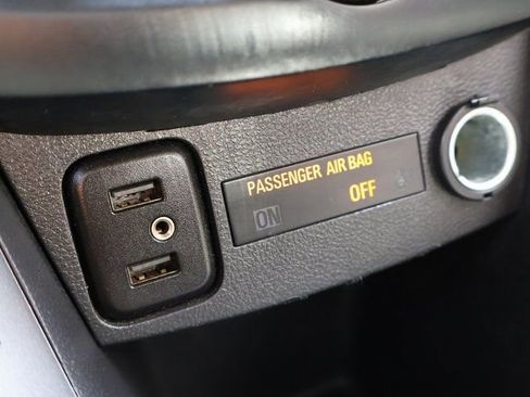 Certified 2020 Chevrolet Trax LT w/ Sun & Sound Package FWD image 26