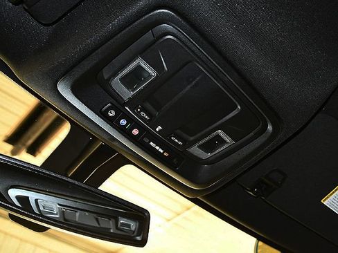 Used 2022 GMC Sierra 2500 AT4 w/ Gooseneck/5TH Wheel Package image 25