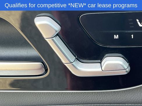 Used 2025 Mercedes-Benz GLC 300 4MATIC image 20