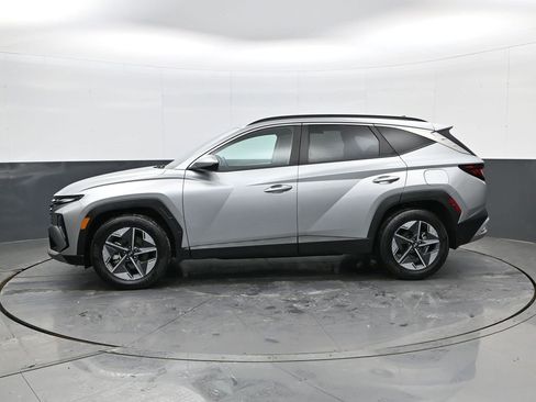 Certified 2025 Hyundai Tucson SEL image 8