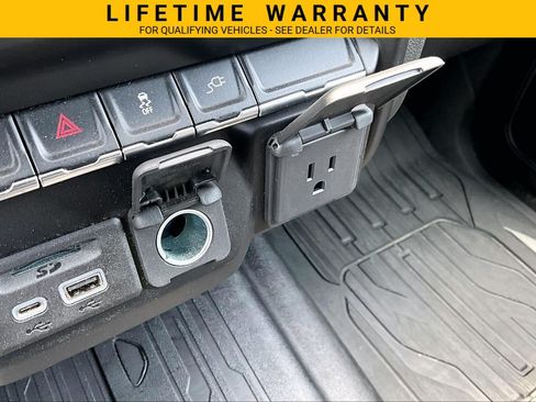 Used 2020 GMC Sierra 1500 SLE w/ SLE Value Package AWD/4WD image 29